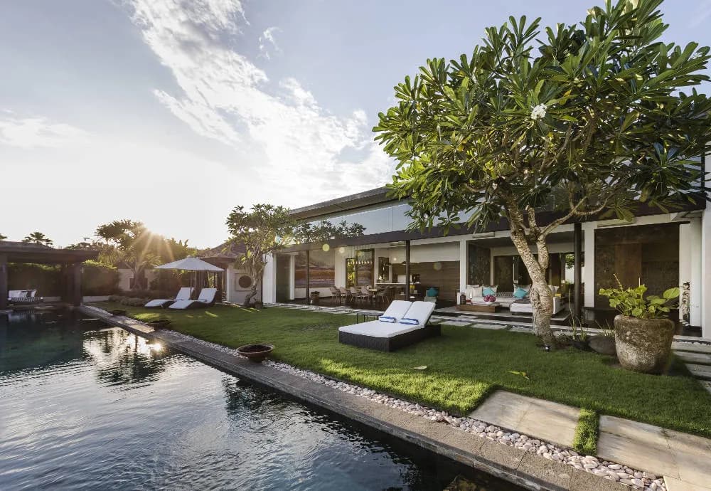 The hotel industry’s big battle with Airbnb