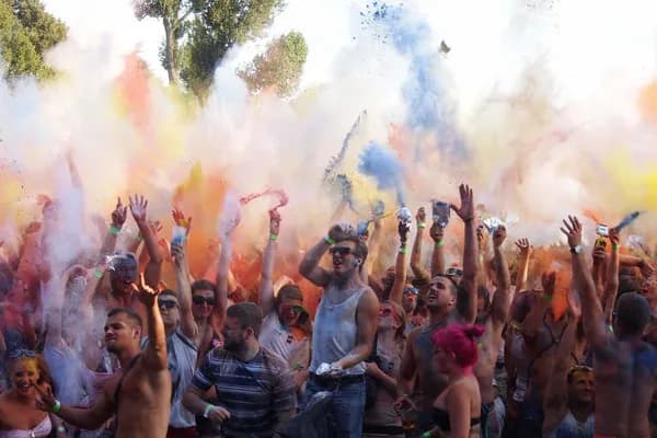 Rejoice, 'tis the season of high valuations!