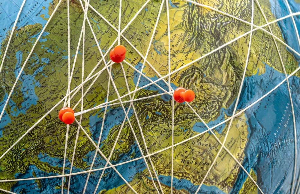 The future of hegemony: Asymmetric cooperation