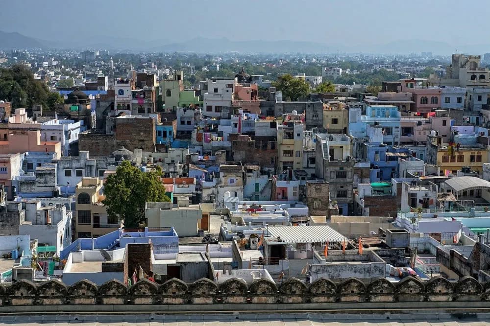 FF Daily #379: Underdeveloped urban India