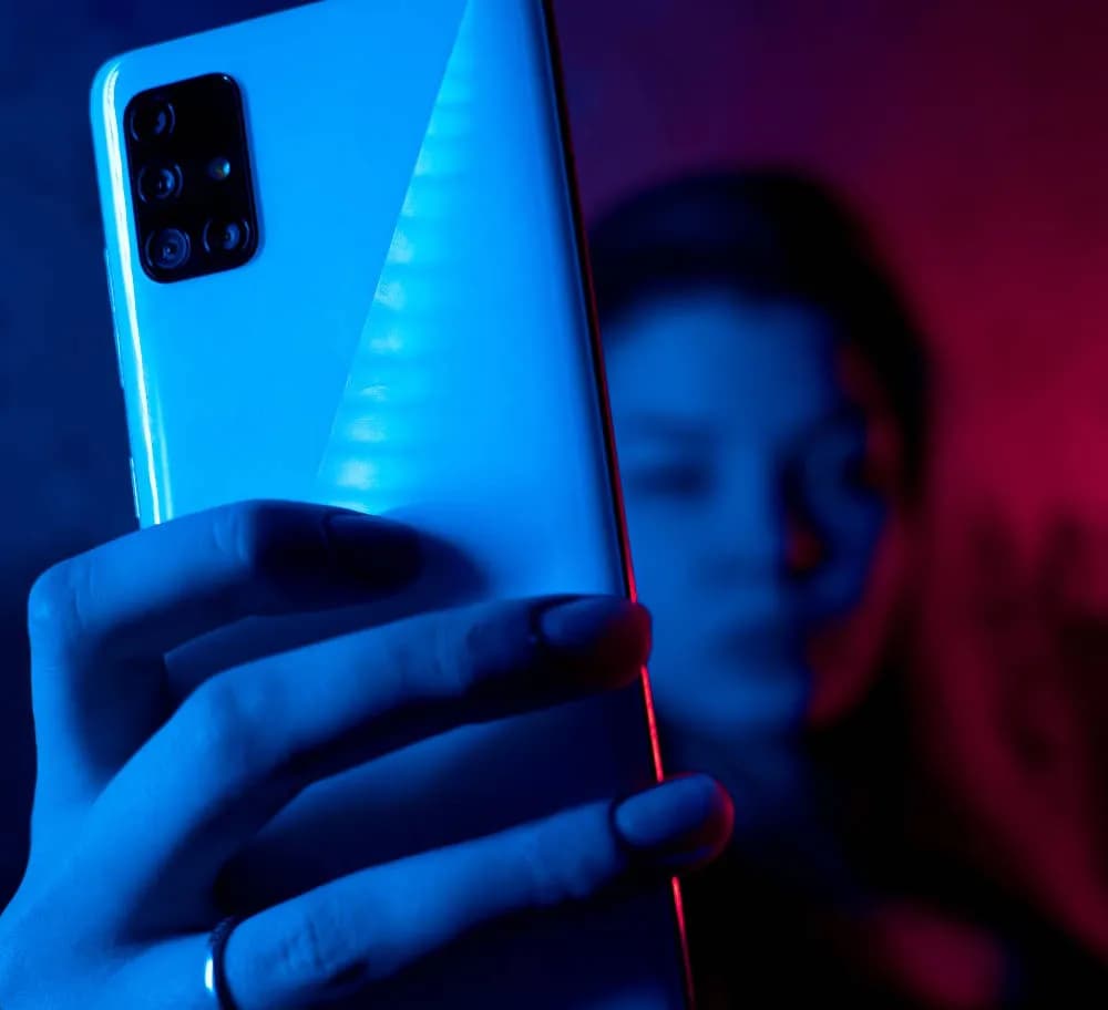 FF Daily #529: Should teenagers use social media?